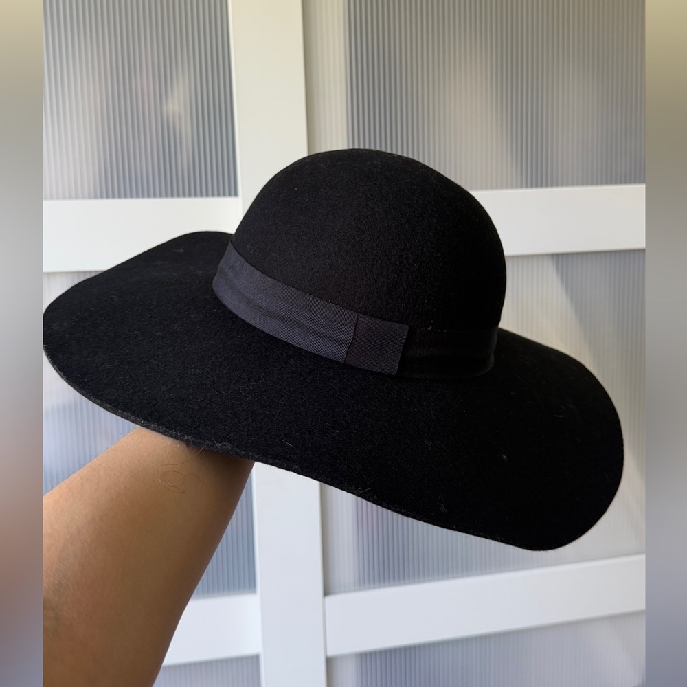 Black Wool Wide-Brim Hat